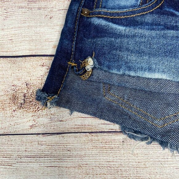 Bullhead Slouchy Shorts Size 00 - Picture 5 of 6